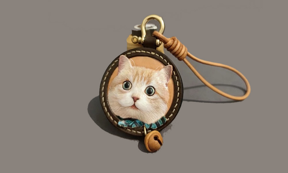 Personalized Leather Pet Keychains: The Perfect Keepsake for Pet Lovers - PawPaw-Pet